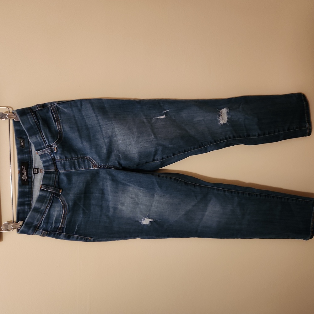 Judy Blue Distressed 💙 Boyfriend fit Jeans 👖